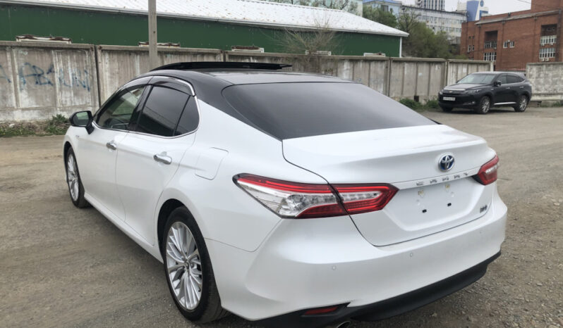 
								Toyota Camry full									