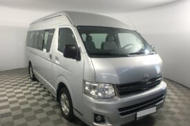 Минивэн Toyota Hiace 8 — 10 мест