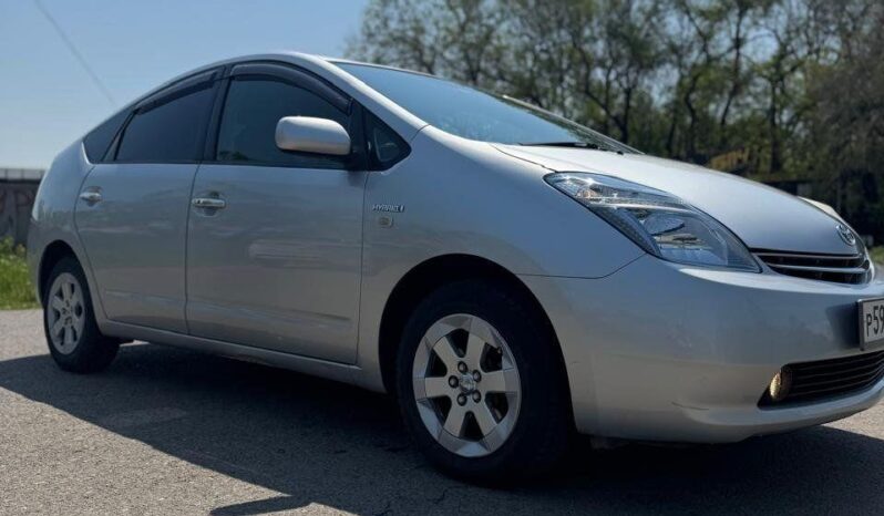 
								Toyota Prius 20 full									