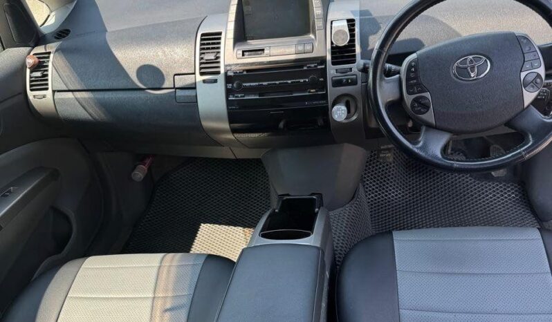 
								Toyota Prius 20 full									