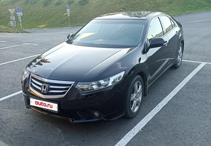 
								Honda Accord full									