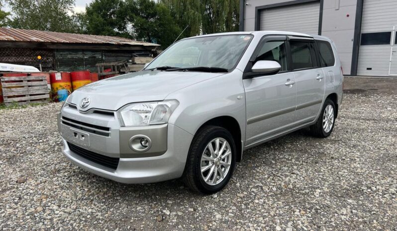 
								Toyota Probox full									