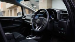 
										Honda Fit full									
