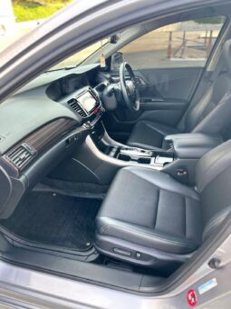 
										Honda Accord full									