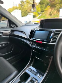 
										Honda Accord full									