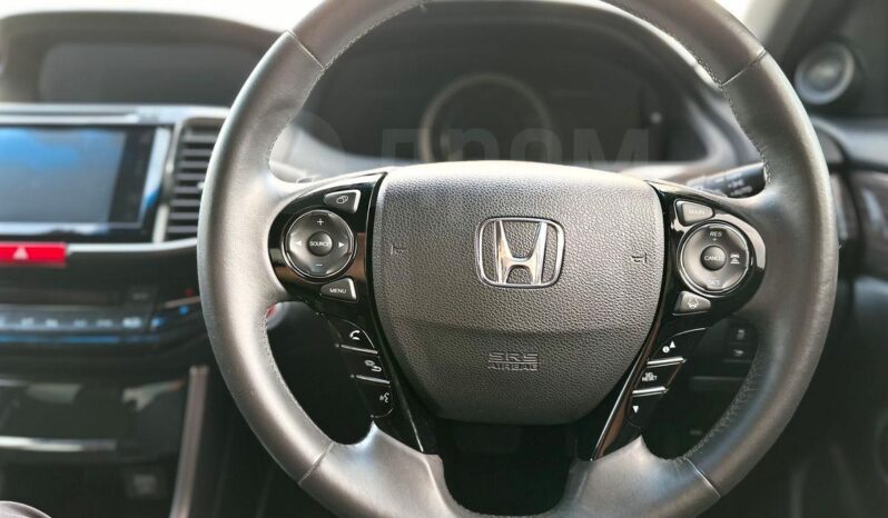 
								Honda Accord full									
