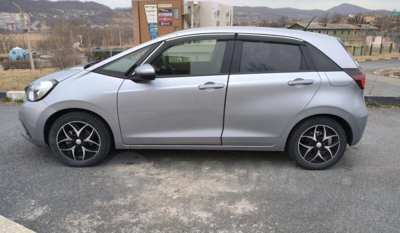 
								Honda Fit full									