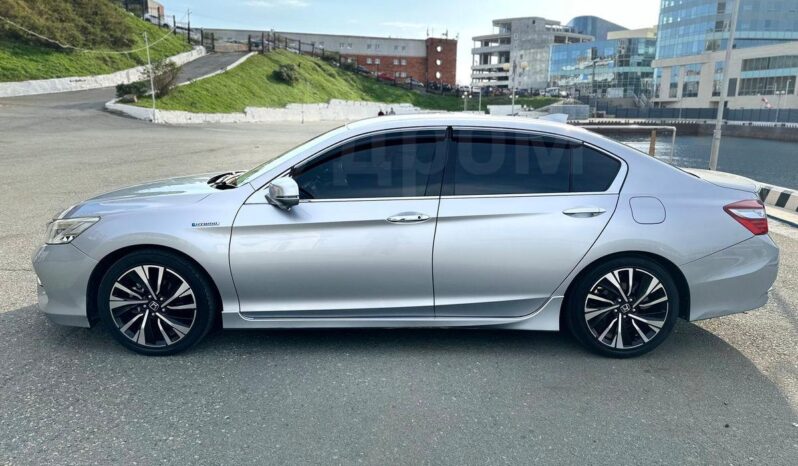 
								Honda Accord full									