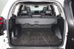 
										Toyota Land Cruiser Prado full									
