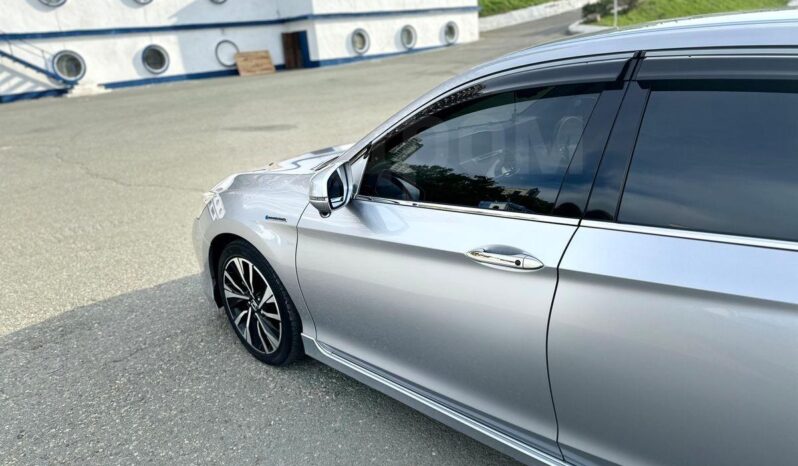 
								Honda Accord full									