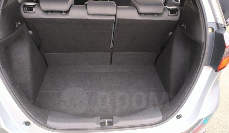 
								Honda Fit full									