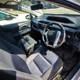 
										Toyota Aqua full									