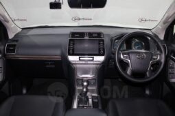 
										Toyota Land Cruiser Prado full									