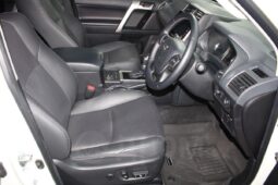 
										Toyota Land Cruiser Prado full									