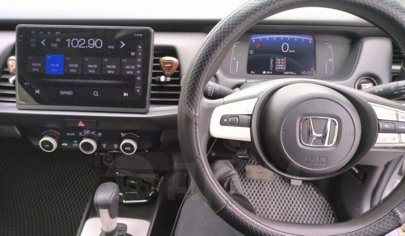 
								Honda Fit full									