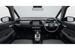 
										Honda Fit full									
